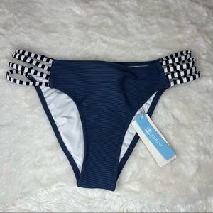 NEW Cupshe Ribbed Navy Blue Striped Bikini Bottoms Size Medium